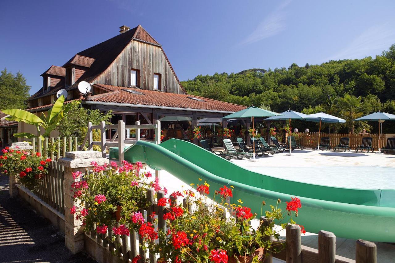 Hôtel Camping Sunissim Le Moulin du Roch 5 stars by Locatour à Sarlat Extérieur photo