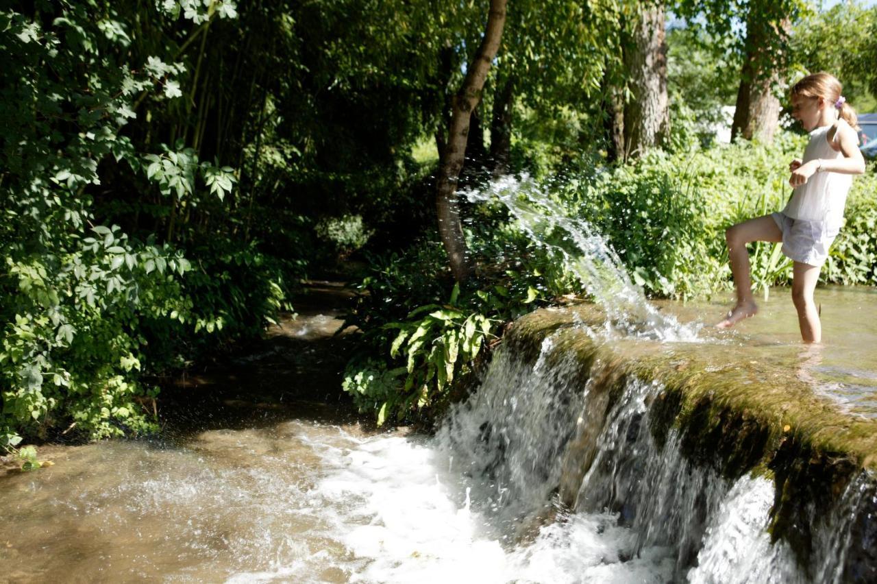 Hôtel Camping Sunissim Le Moulin du Roch 5 stars by Locatour à Sarlat Extérieur photo